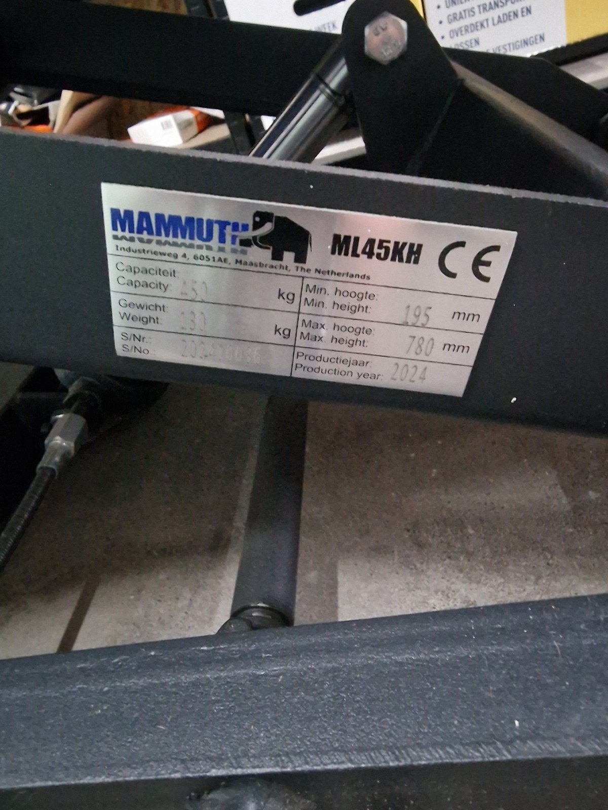 Zo goed als nieuwe Mammuth ML45KH heftafel, Zakelijke goederen, Machines en Bouw | Liften, Steigers en Ladders, Ophalen of Verzenden