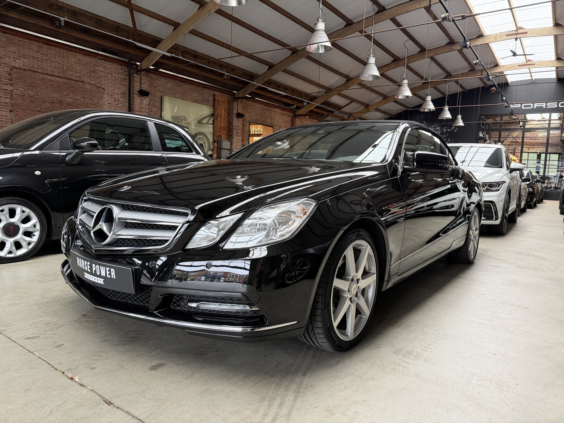 Mercedes-Benz E-Klasse Cabrio 200 CGI Elegance *Trekhaak | L, Auto's, Euro 5, Achterwielaandrijving, Zwart, 4 cilinders