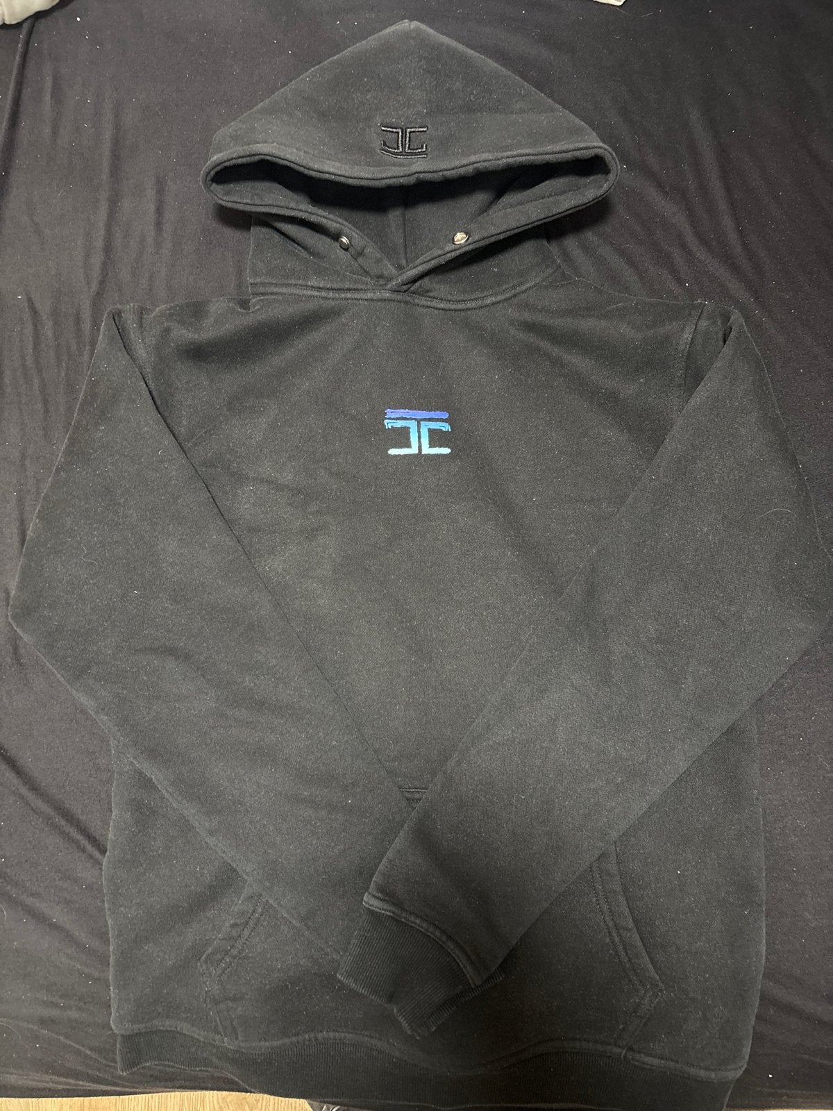 Jorcustom hoodie zwart met print - Maat M, Ophalen, Zo goed als nieuw, Maat 48/50 (M), Zwart