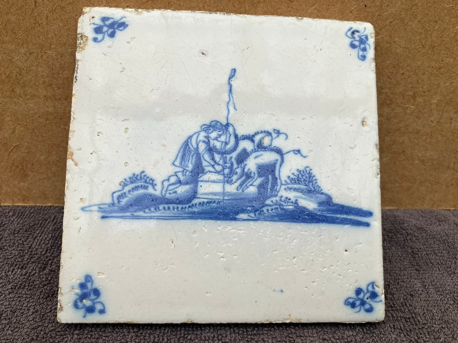 Oude Bijbel tegel met de verloren zoon, Ophalen of Verzenden