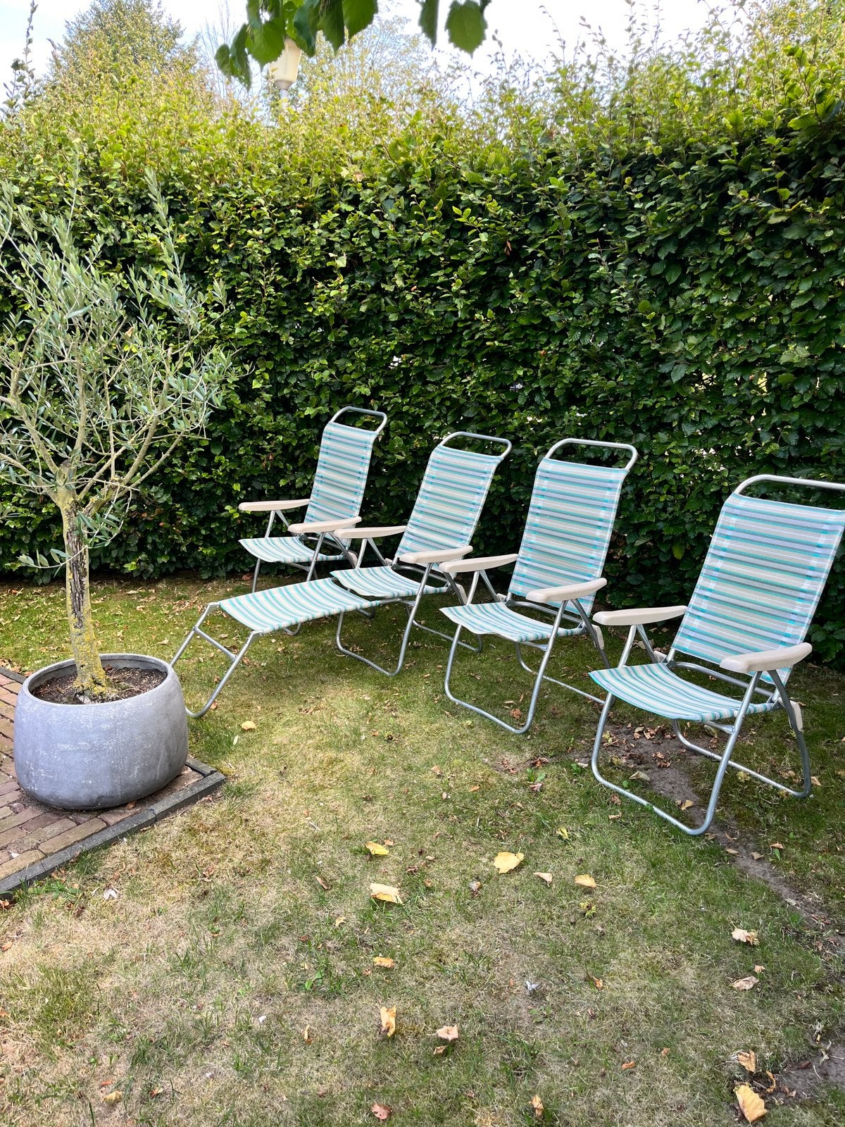 4 lichtgewicht Crespo campingstoelen + 1 voetenbankje, Caravans en Kamperen, Kampeermeubelen, Ophalen, Gebruikt, Campingstoel