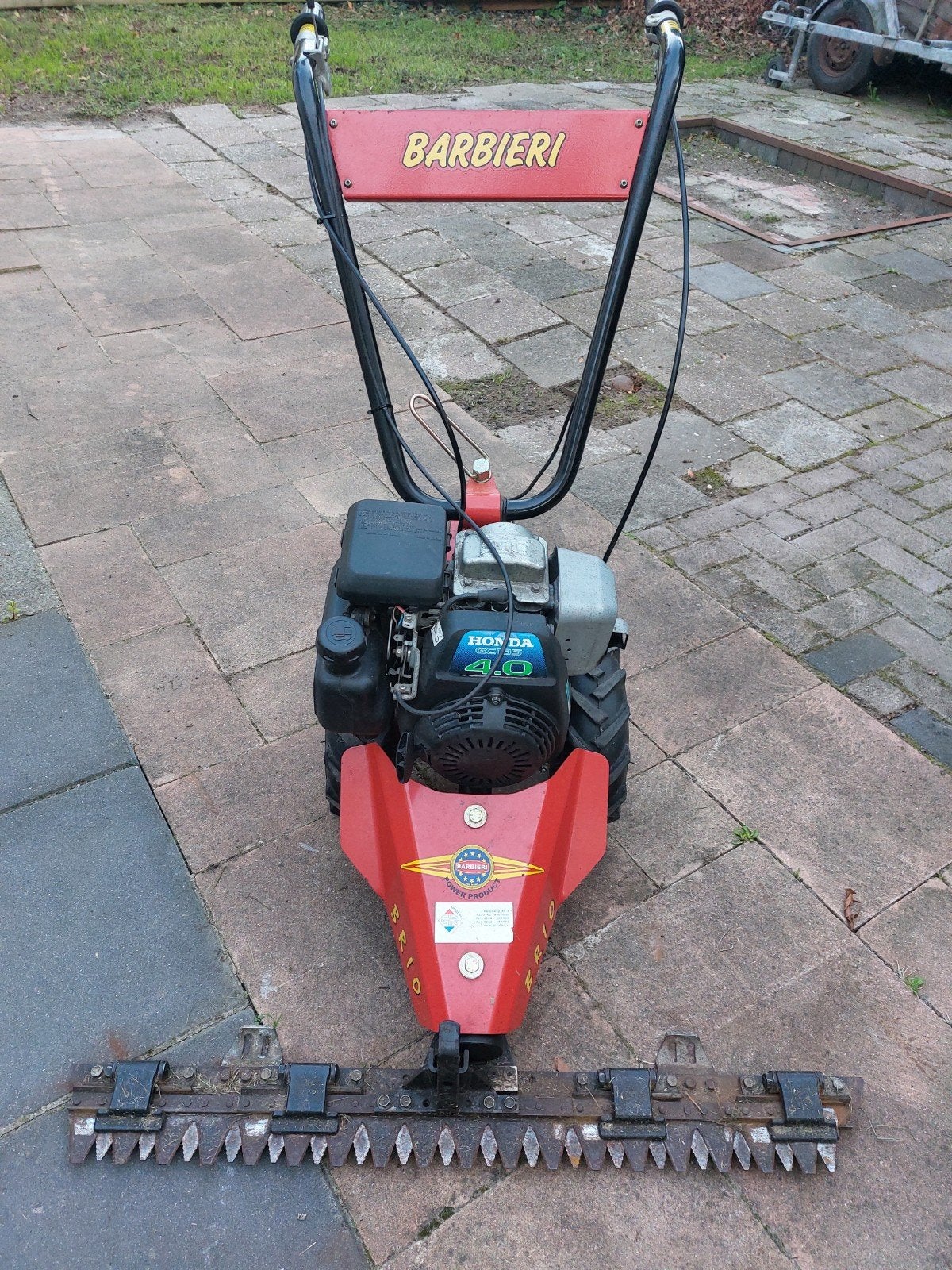 Barbieri veegmachine / maaimach inclusief vuil opvang bak ne, Ophalen, Gebruikt, Barbierie