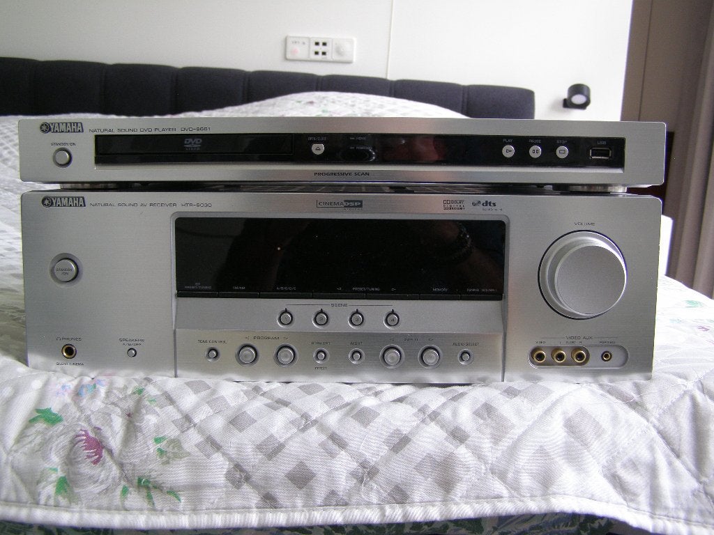 Yamaha Home Cinema Set: Receiver, DVD-speler en Speakers, Alle leeftijden, Ophalen, Gebruikt