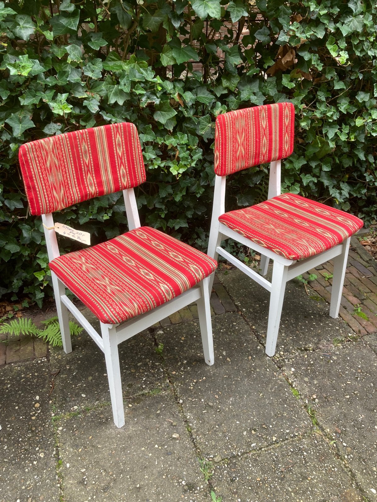 Vier keukenstoelen jaren 70, Ophalen