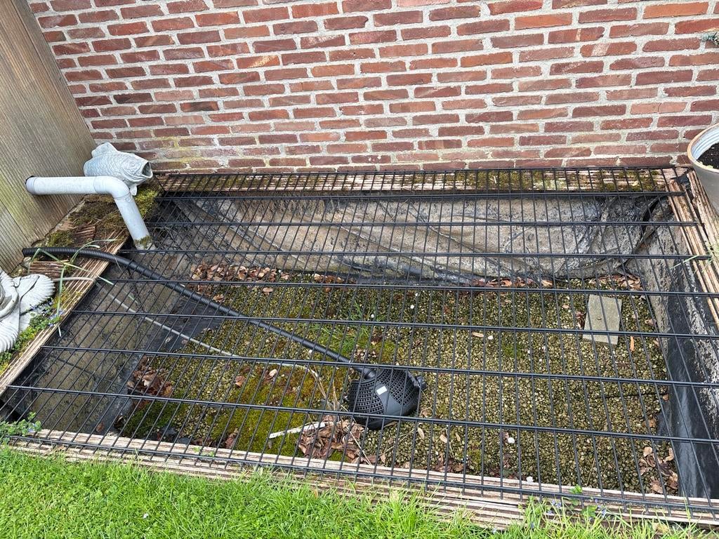 Vijverrooster / Veiligheidsrooster voor vijver, Ophalen of Verzenden, Gebruikt