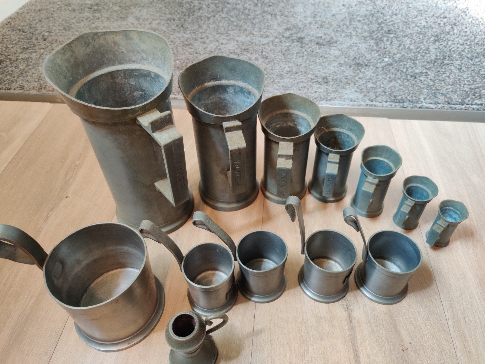Verzameling antieke tinnen maatbekers en potjes, Antiek en Kunst, Ophalen of Verzenden