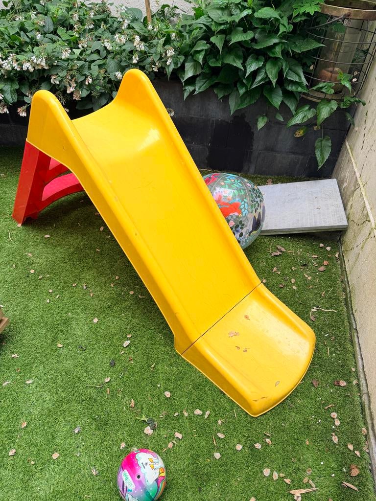Gele kinder glijbaan met rode trap, Kinderen en Baby's, Ophalen, Zo goed als nieuw, Glijbaan