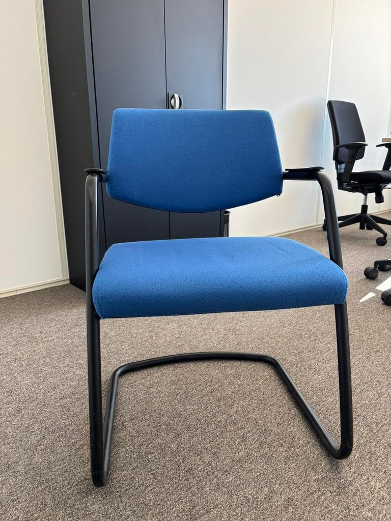 Vergaderstoel, Ophalen, Zo goed als nieuw, Overige kleuren, Eén