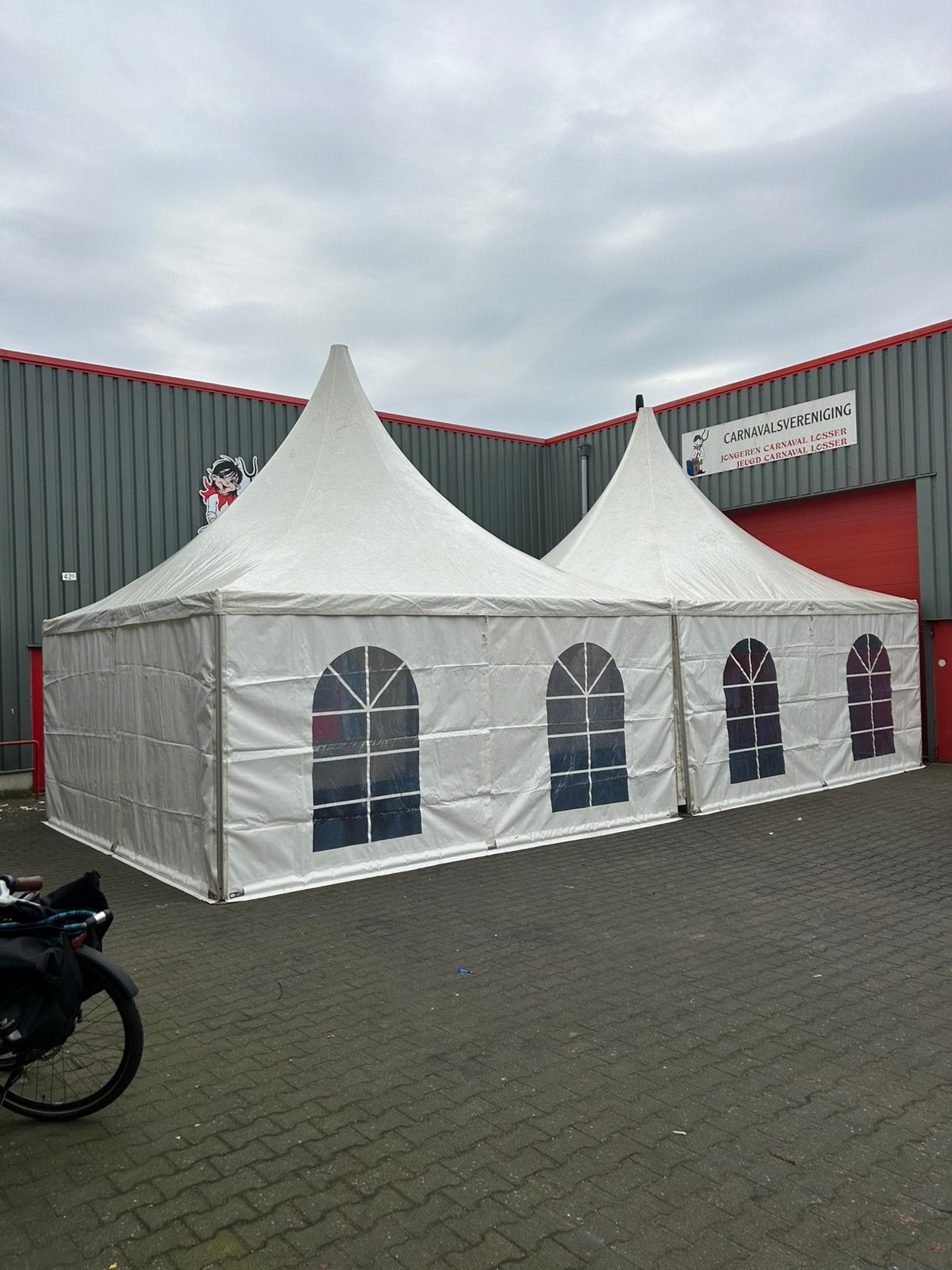 Pagodetenten Te Huur / bar tent / feesttent, 6 meter of meer, Zo goed als nieuw, 8 meter of meer, 2 meter of meer