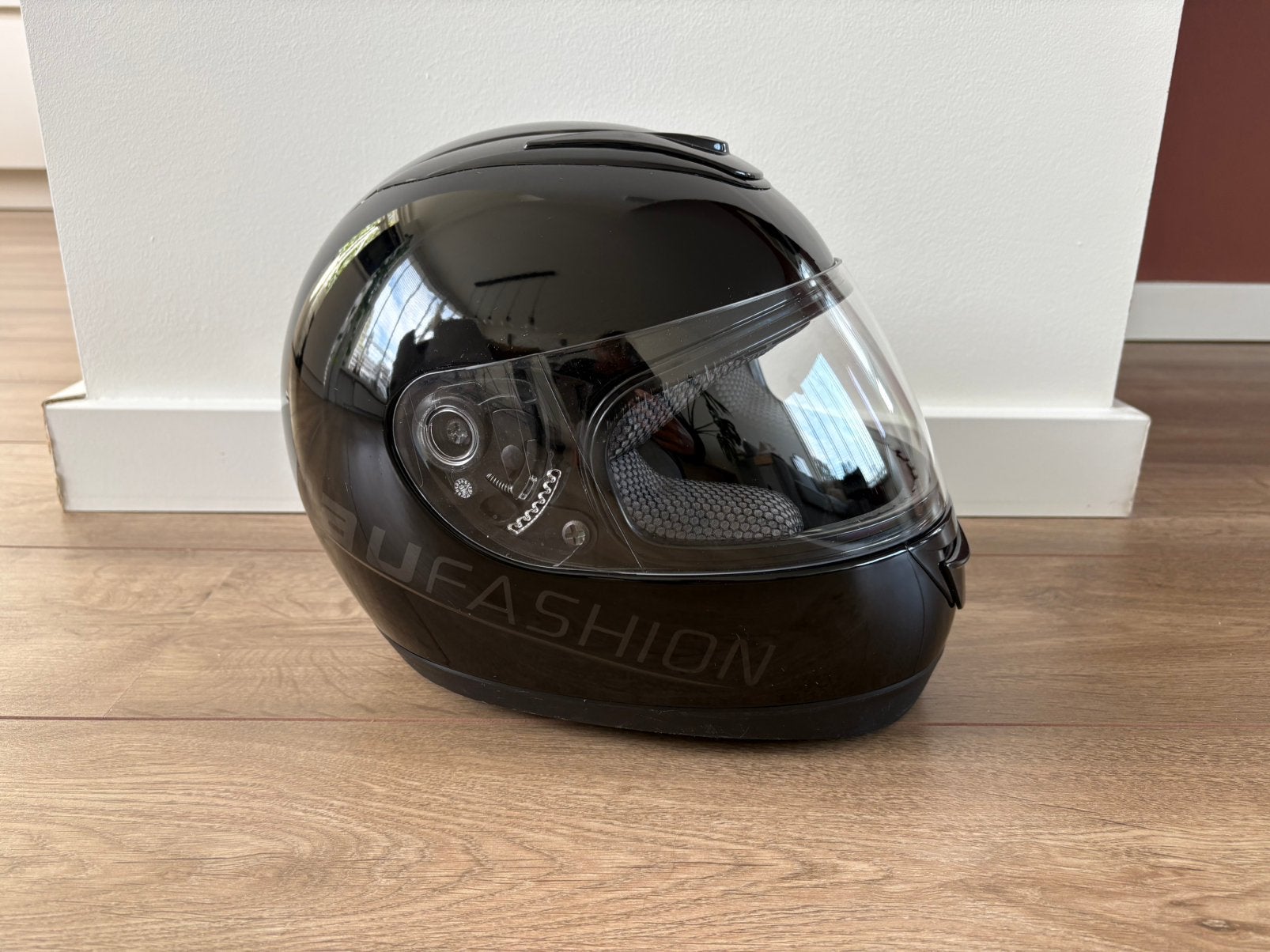 Nau Fashion helm zwart, Fietsen en Brommers, Brommerhelmen, Ophalen, Zo goed als nieuw