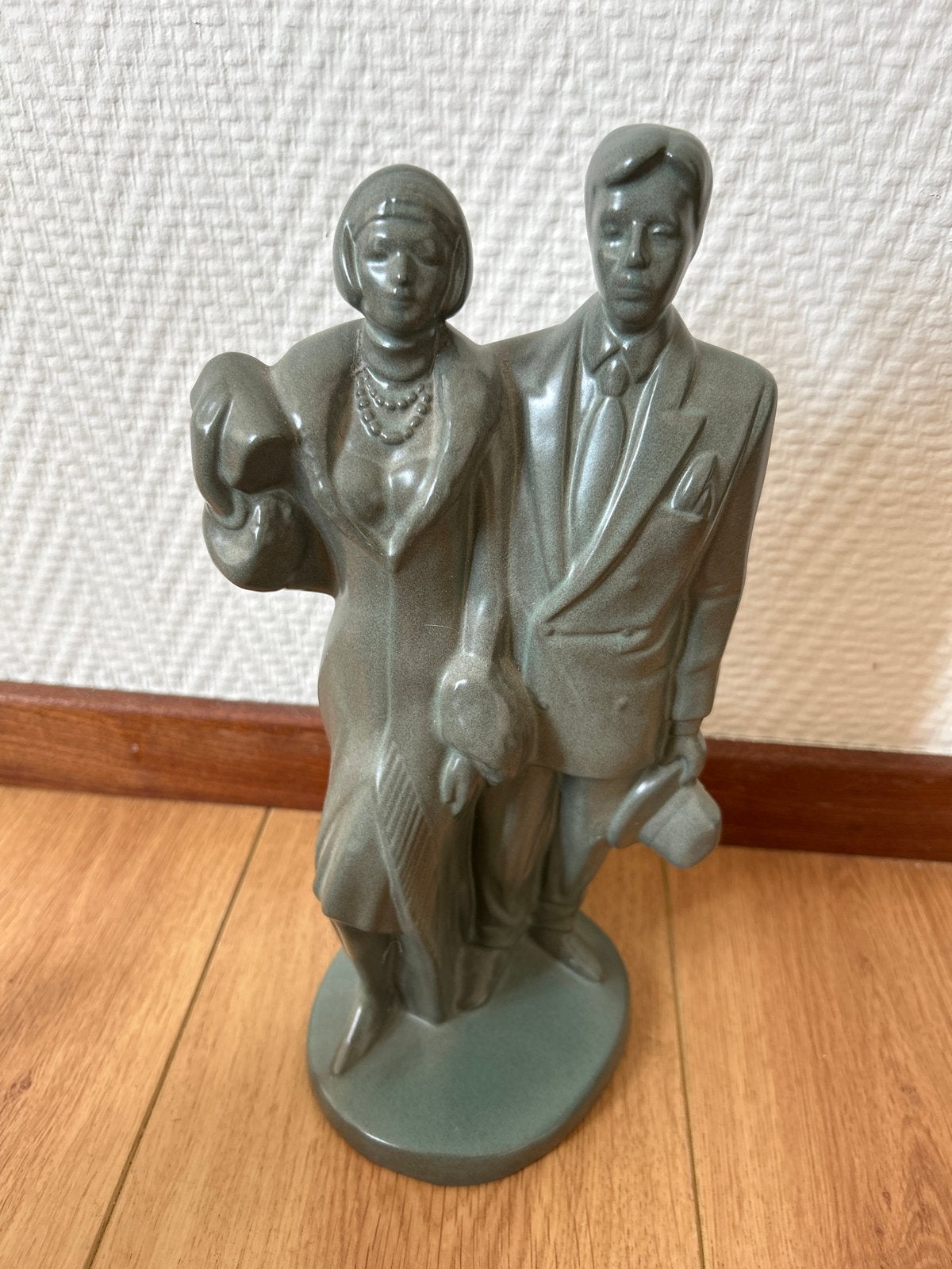 Art Deco Beeld van een Elegant Paar, Groep mensen, Art deco, Ophalen of Verzenden, Handgemaakt