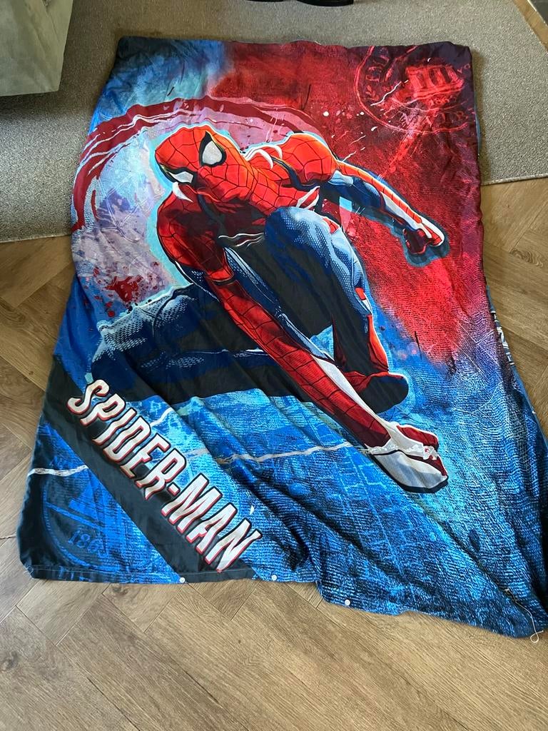 Spiderman Dekbedovertrek - Zo goed als nieuw, Kinderen en Baby's, Kinderkamer | Beddengoed, Blauw, Dekbedovertrek, Ophalen of Verzenden