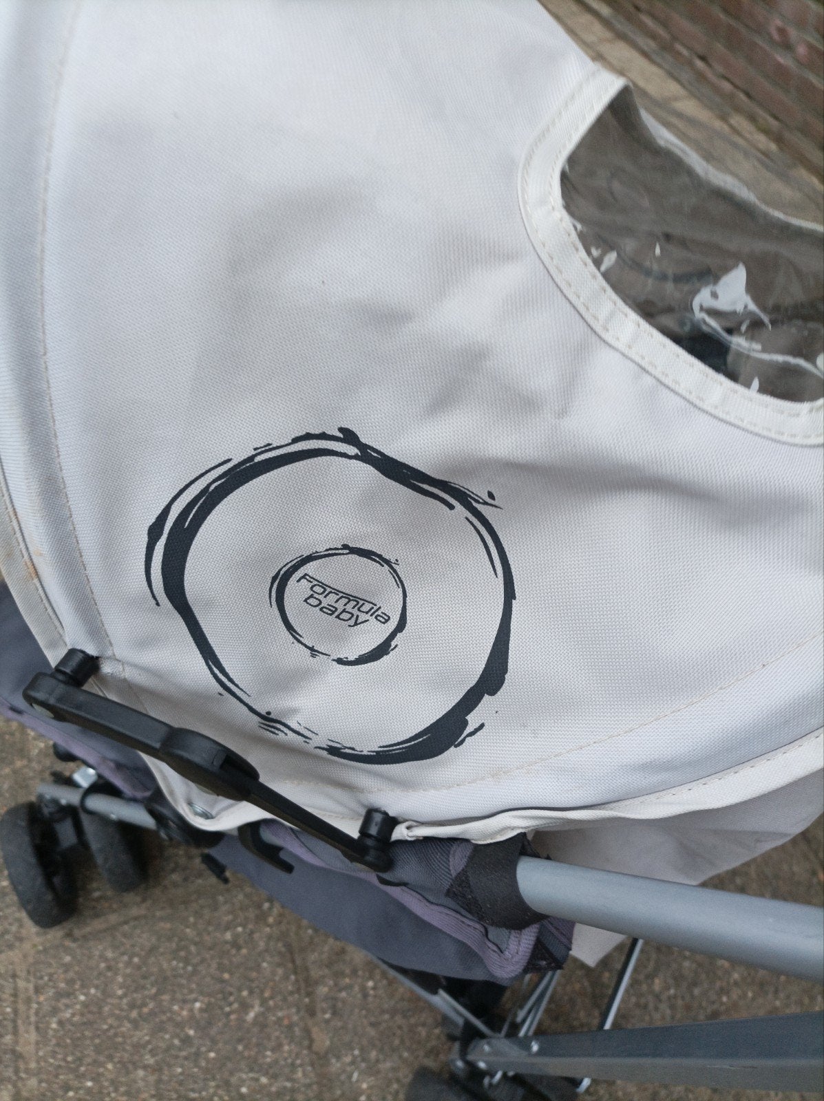 Formula Baby Buggy - Zo goed als nieuw, Ophalen of Verzenden, Zo goed als nieuw, Overige merken, Zonnekap
