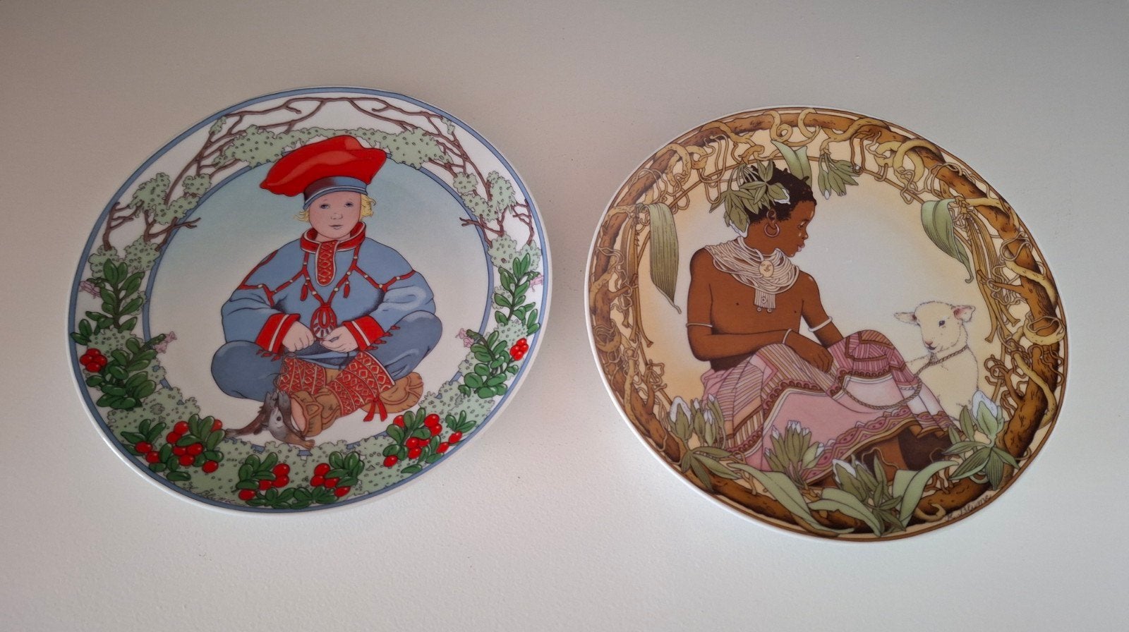 Twee Villeroy en Boch Unicef borden - 3 en 7, Antiek en Kunst, Ophalen of Verzenden