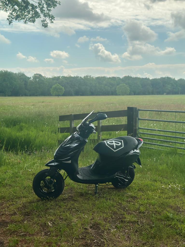 Piaggio Zip 70cc Brom, Ophalen, Zo goed als nieuw