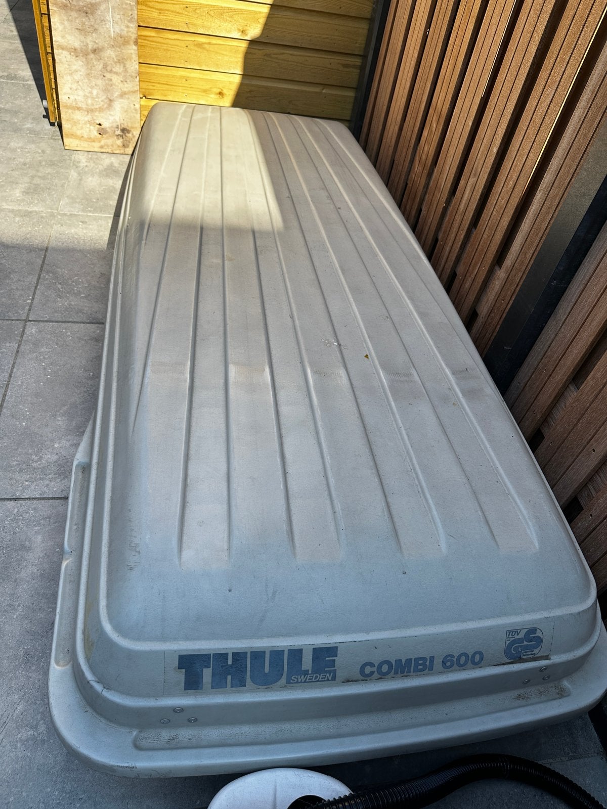 Dakkoffer Thule Combi 600 - Veer defect, Ophalen, Gebruikt