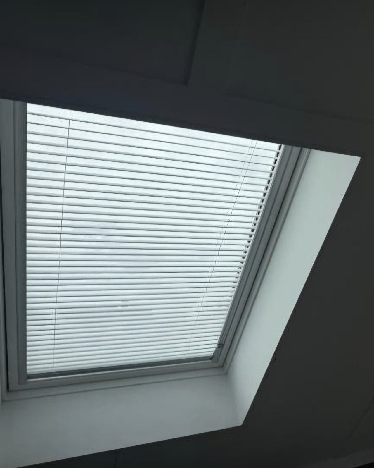 2 x Luxaflex voor dakraam ggl 06, Ophalen, Jaloezie, Overige merken, Wit