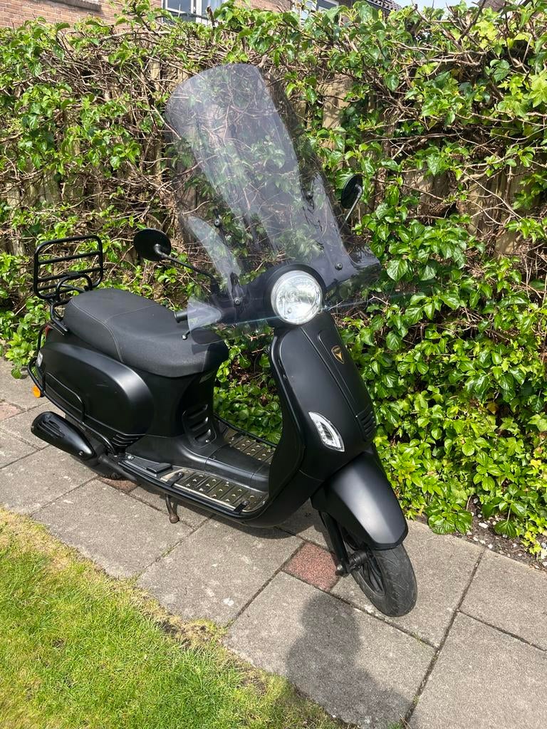 Teyin Scooter 50cc - 55 km/u - Goede Staat, Fietsen en Brommers, Snorfietsen en Snorscooters, Ophalen, Gebruikt, Overige merken