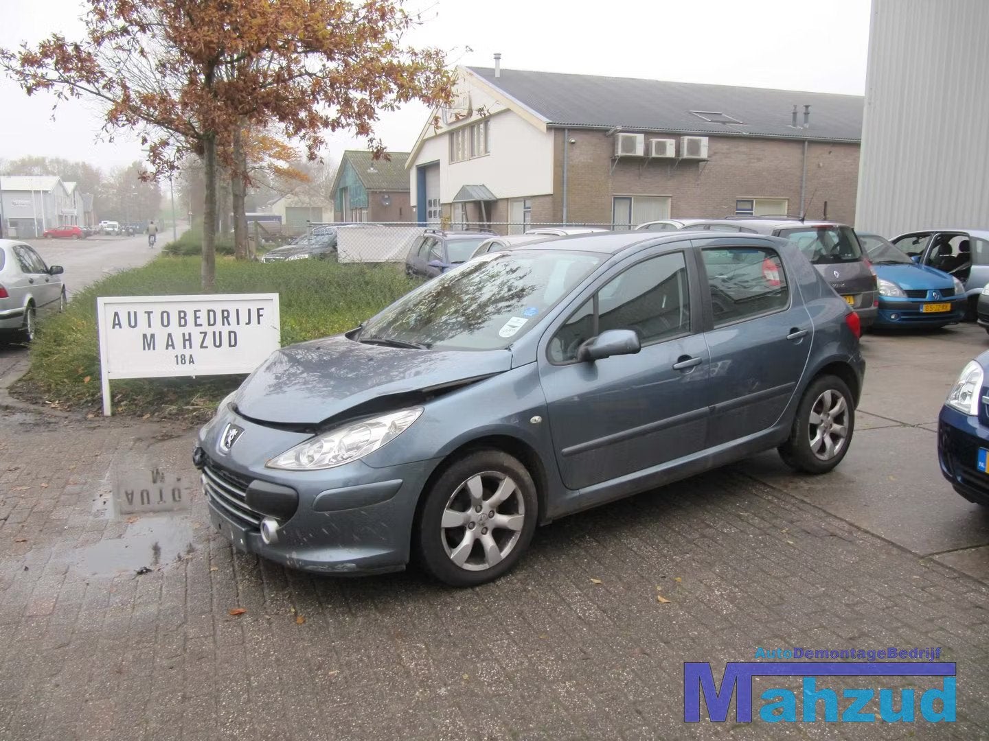 PEUGEOT 307 COMPLEET ZWART GRIJS INTERIEUR, Taurusavenue 1
2132 LS  Hoofddorp, NL, Gebruikt, Contact.group@renault.com, Stellantis N.V.