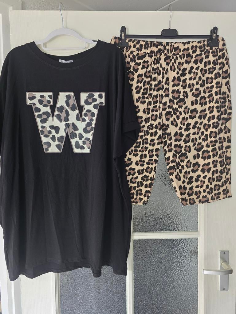Nieuw 2delige set panter 42 44 46, Kleding | Dames, Huispakken, Ophalen of Verzenden, Nieuw, Maat 46/48 (XL) of groter