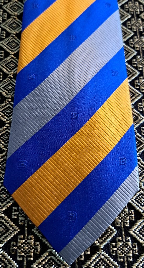 Damen Shipyards stropdas blauw-grijs-oranje gestreept, Verzamelen, Ophalen of Verzenden, Nieuw, Gebruiksvoorwerp