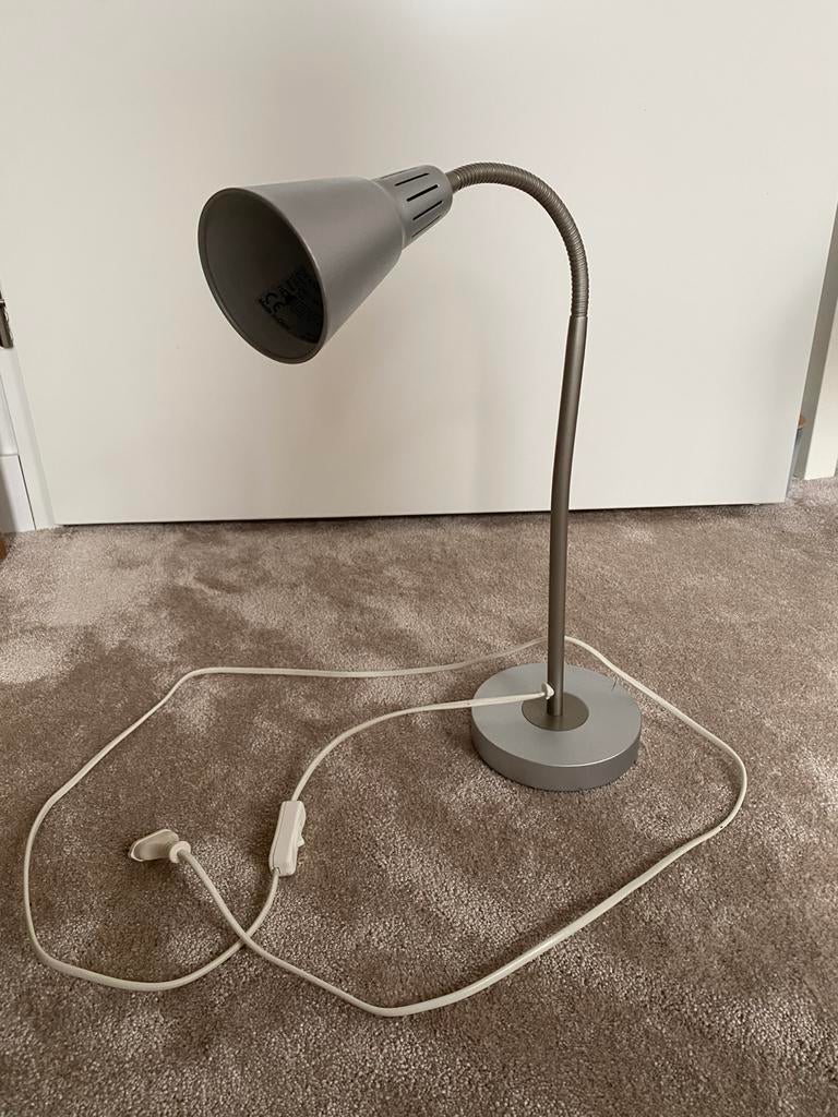 Ikea Kvart tafellamp (grijs), Ophalen, Gebruikt, Metaal, Minder dan 50 cm