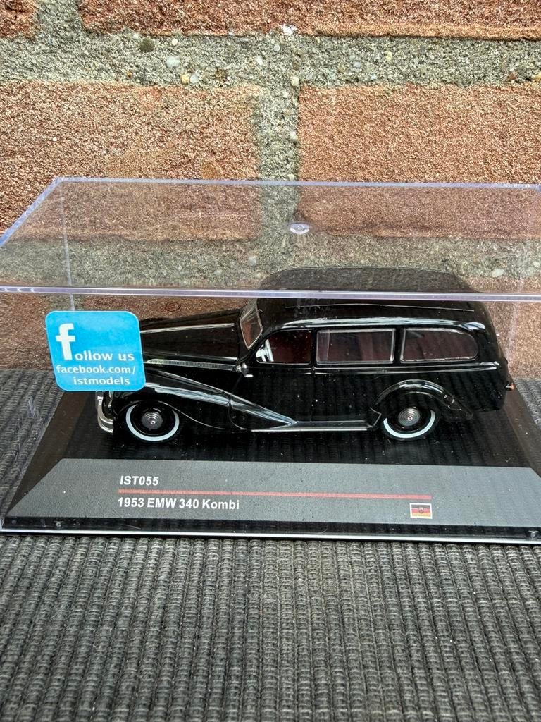 1:43 Ixo EMW 340 combi 1953 ……. 17,50, Hobby en Vrije tijd, Ophalen of Verzenden, Zo goed als nieuw, Auto, Overige merken