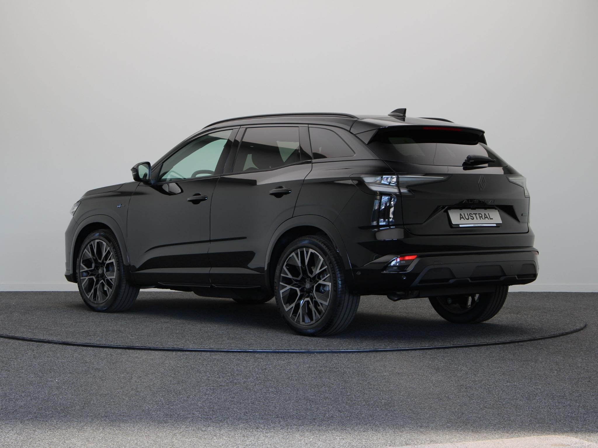 Renault Austral E-Tech full hybrid 200pk esprit Alpine | Vij, Auto's, Euro 6, 1199 cc, 2 kWh, Zwart