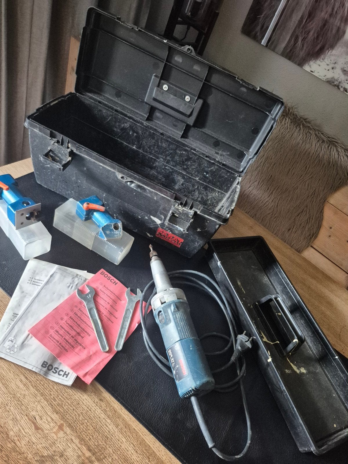 Bosch GGS 27 L houtrotfrees / Stiftfrees, Doe-het-zelf en Verbouw, Gereedschap | Freesmachines, Gebruikt, Sleuvenfrees, Ophalen of Verzenden