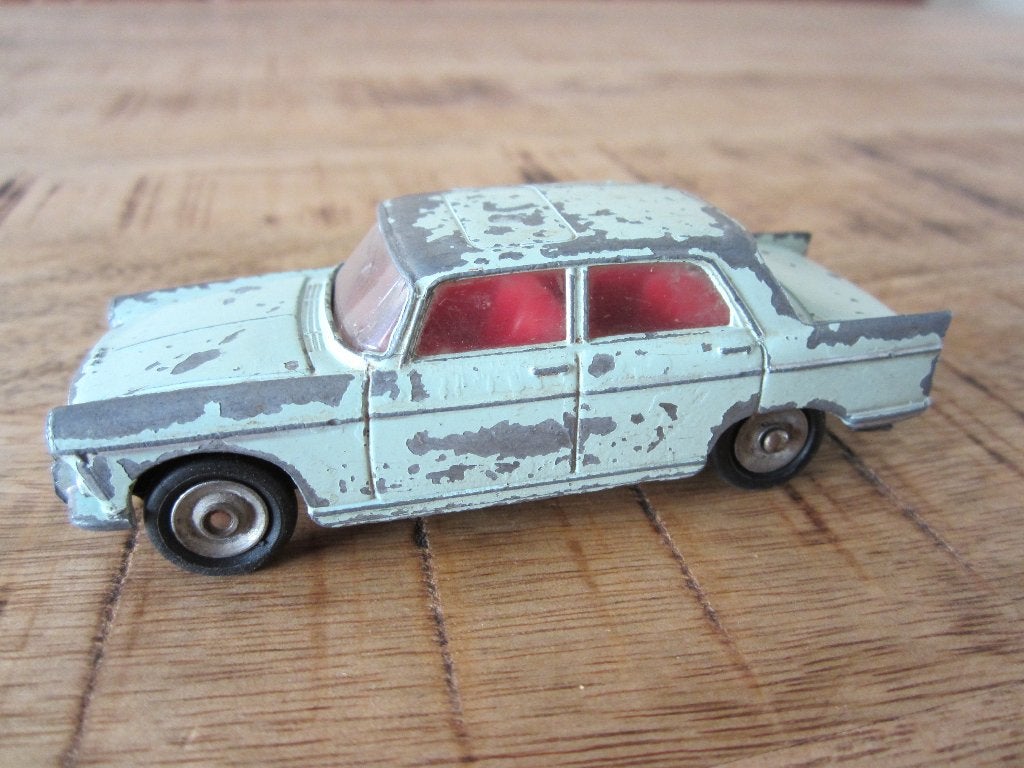 Dinky Toys 553 Peugeot 404, Ophalen of Verzenden, Gebruikt, Auto, Dinky Toys