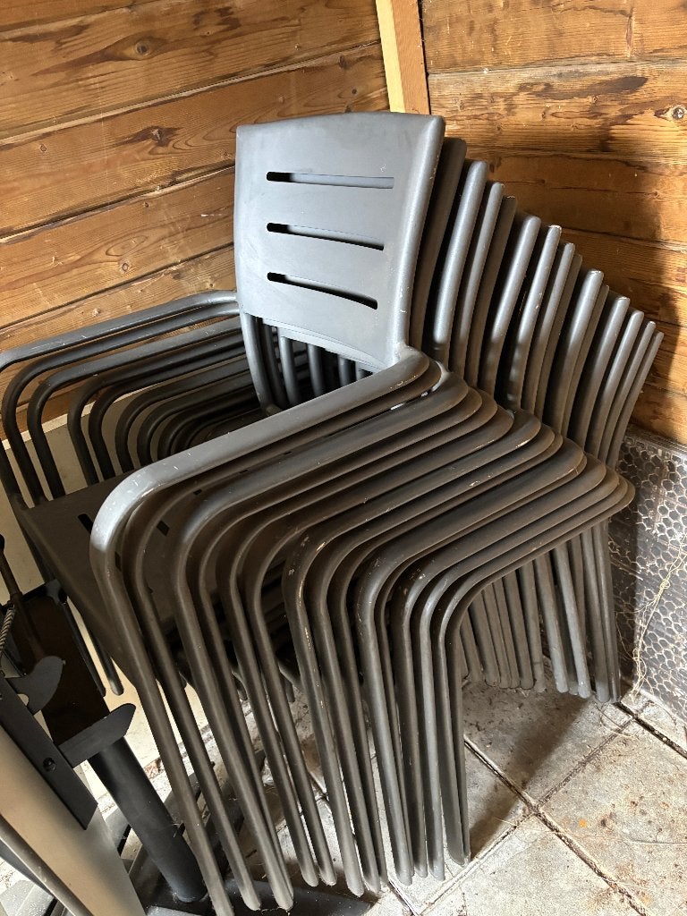 Terras stoelen 15 stuks, Ophalen, Gebruikt, Metaal, Stapelbaar