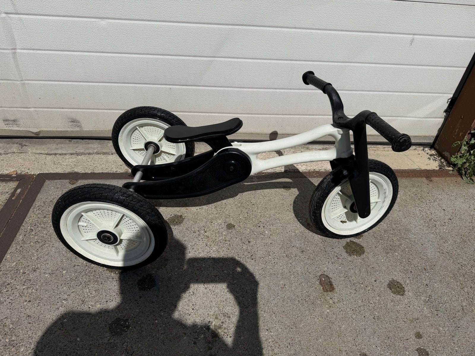 Wishbone 3-in-1 Loopfiets/Driewieler - Zwart/Wit, Ophalen, Gebruikt, Loopfiets