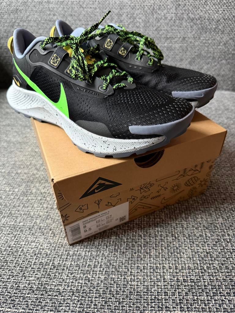 Nike Pegasus Trail 3 - Maat 41 - Nieuw in doos, Nieuw, Ophalen of Verzenden, Sportschoenen, Zwart