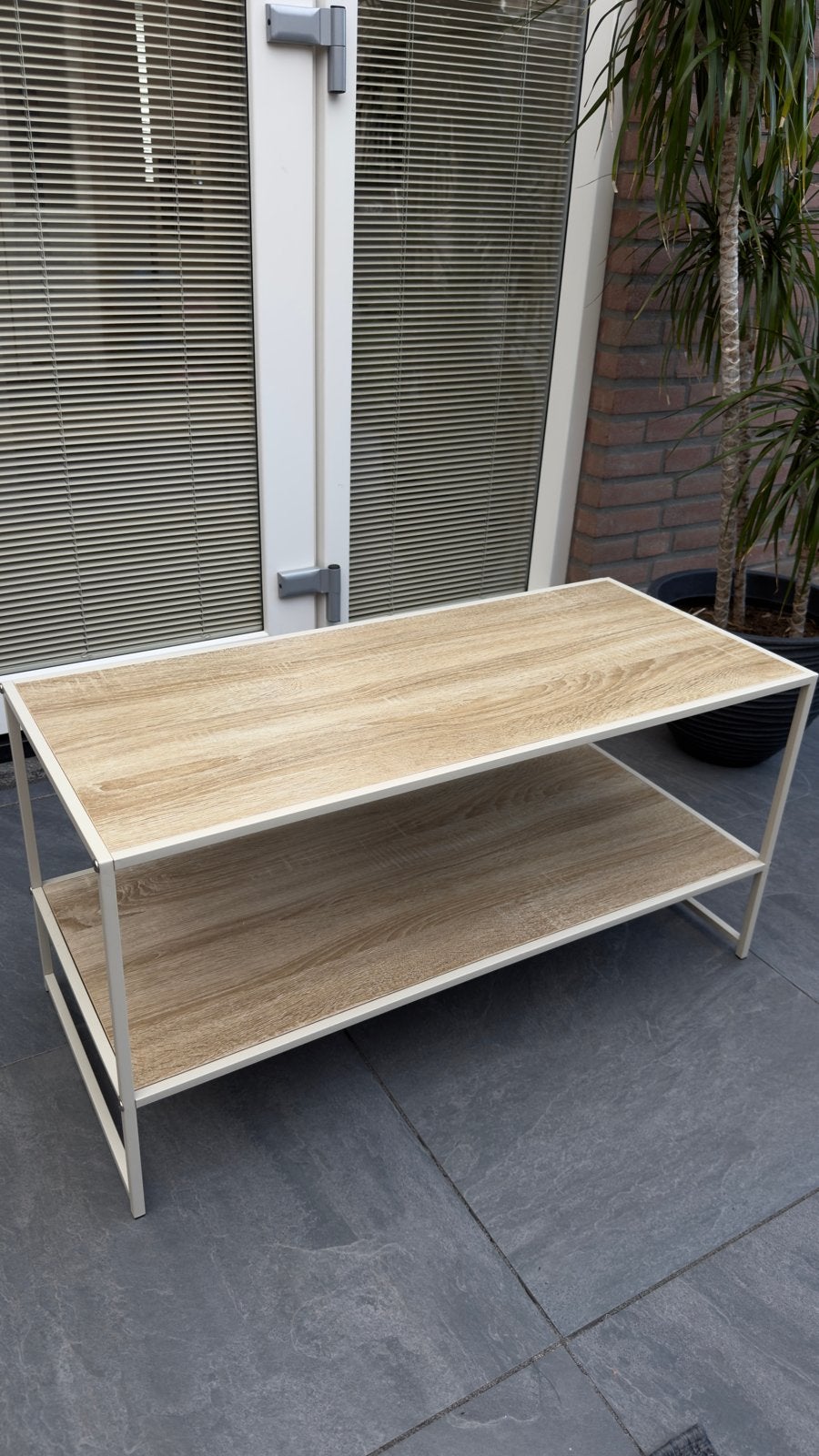 Nieuwe Action bijzettafel - hout met wit afgewerkt, Minder dan 55 cm, Nieuw, Rechthoekig, Ophalen