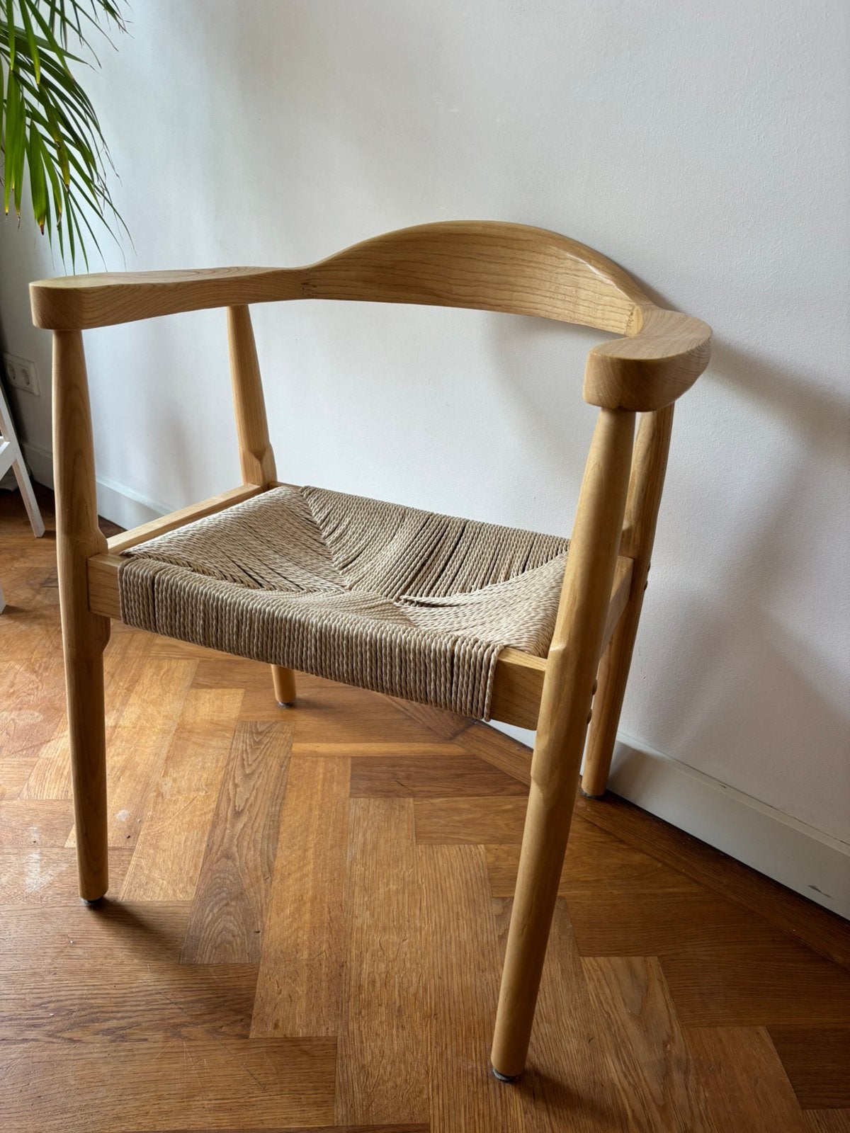 Set eettafelstoelen (4 stuks), Ophalen, Zo goed als nieuw, Bruin, Hout