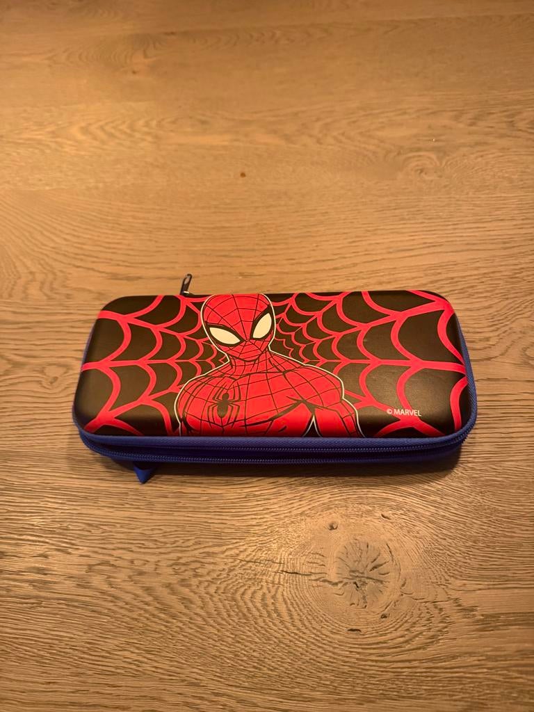 Nintendo Switch hoesje Spider-Man, Spelcomputers en Games, Ophalen of Verzenden, Zo goed als nieuw, Switch, Overige typen