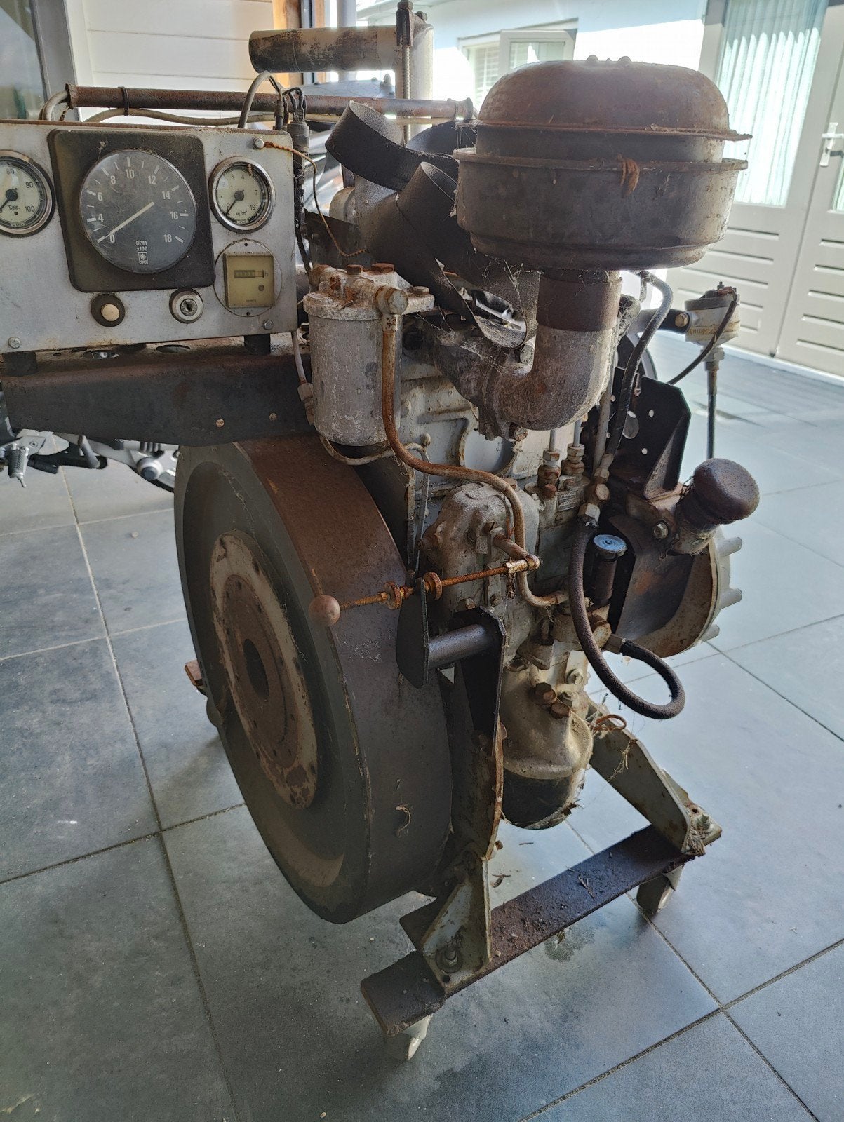 Stationaire M-motor., Ophalen of Verzenden