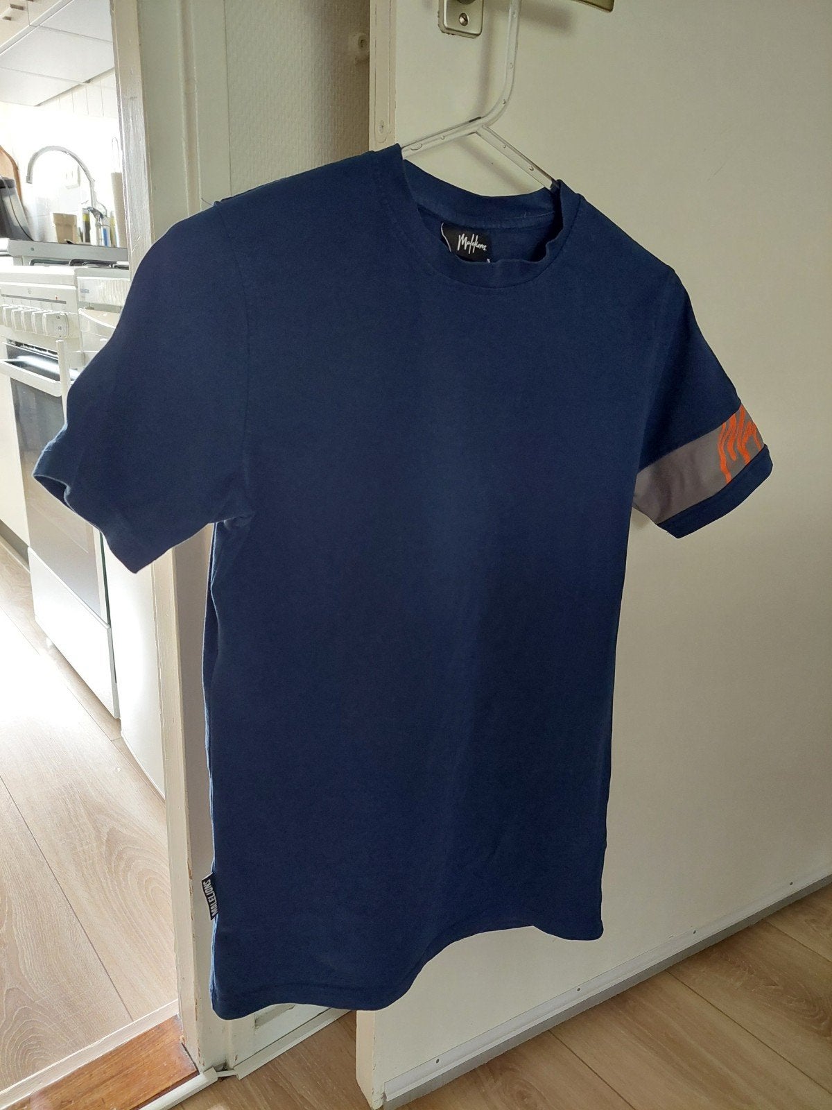 malelions T-shirt, Ophalen, Zo goed als nieuw, Blauw