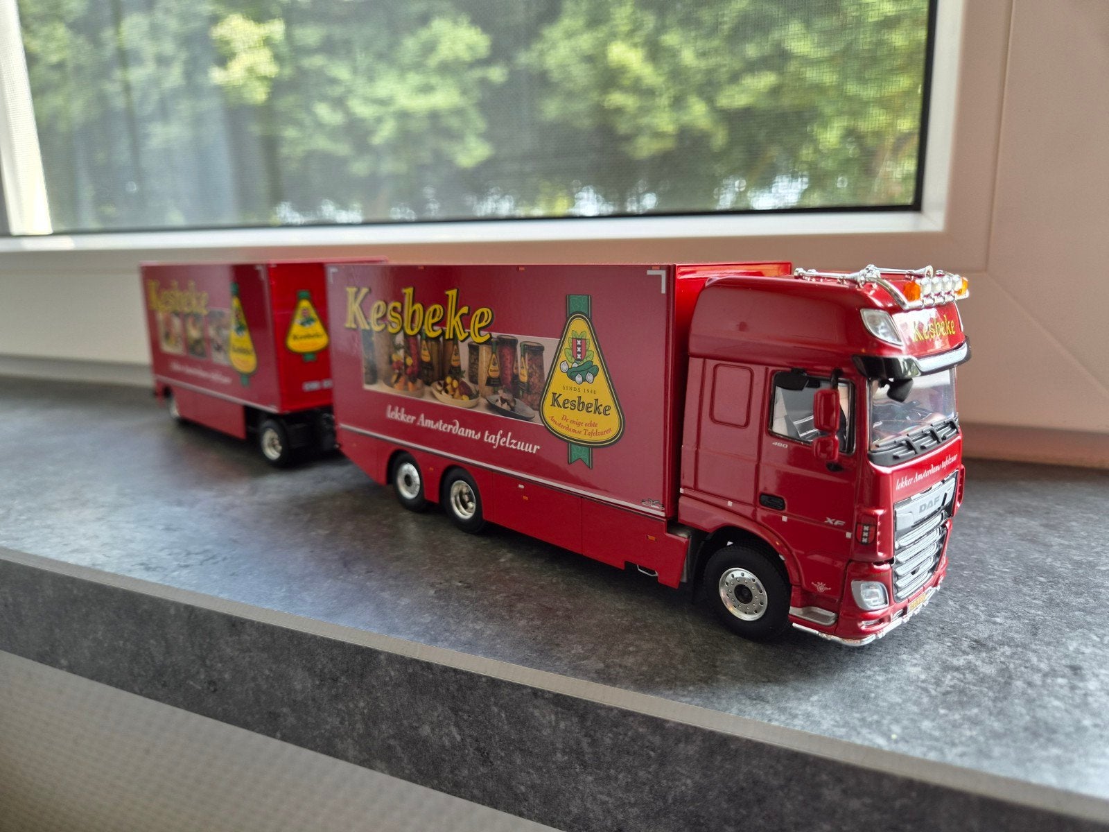 1/50 DAF XF Kesbeke, Hobby en Vrije tijd, Modelauto's | 1:50, Ophalen of Verzenden, Zo goed als nieuw, Bus of Vrachtwagen, Wsi