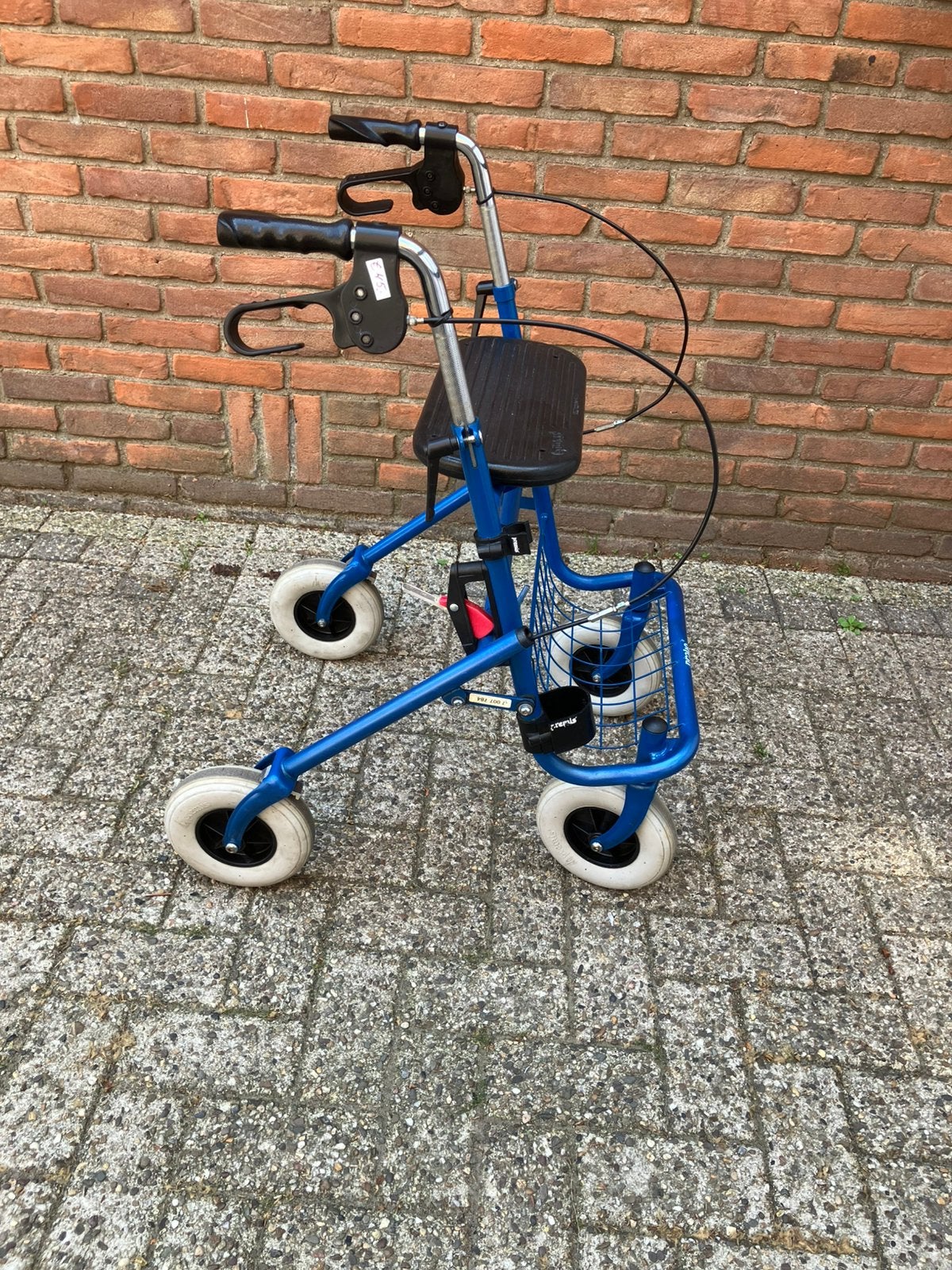 Prima en onverslijtbare rollator, Ophalen, Opvouwbaar, Zo goed als nieuw