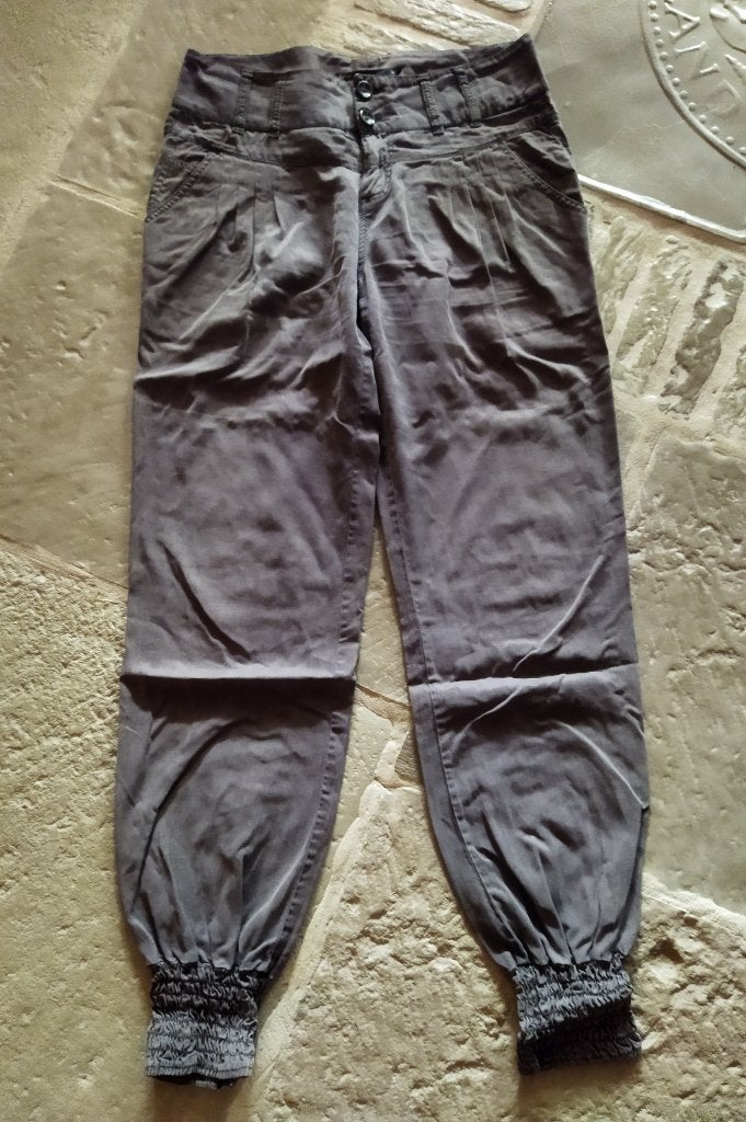 Steps Pantalon Grijs Maat S, Kleding | Dames, Broeken en Pantalons, Ophalen of Verzenden, Zo goed als nieuw, Steps, Maat 36 (S)