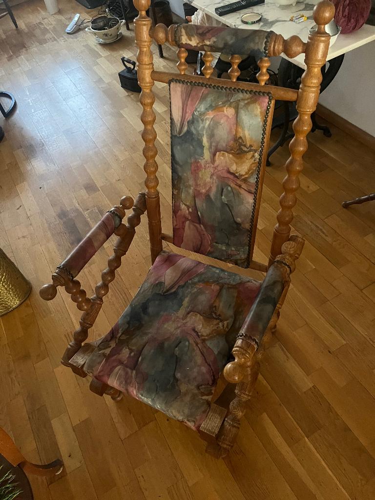 Antieke Schommelstoel, Ophalen, Gebruikt, Overige kleuren, Stof