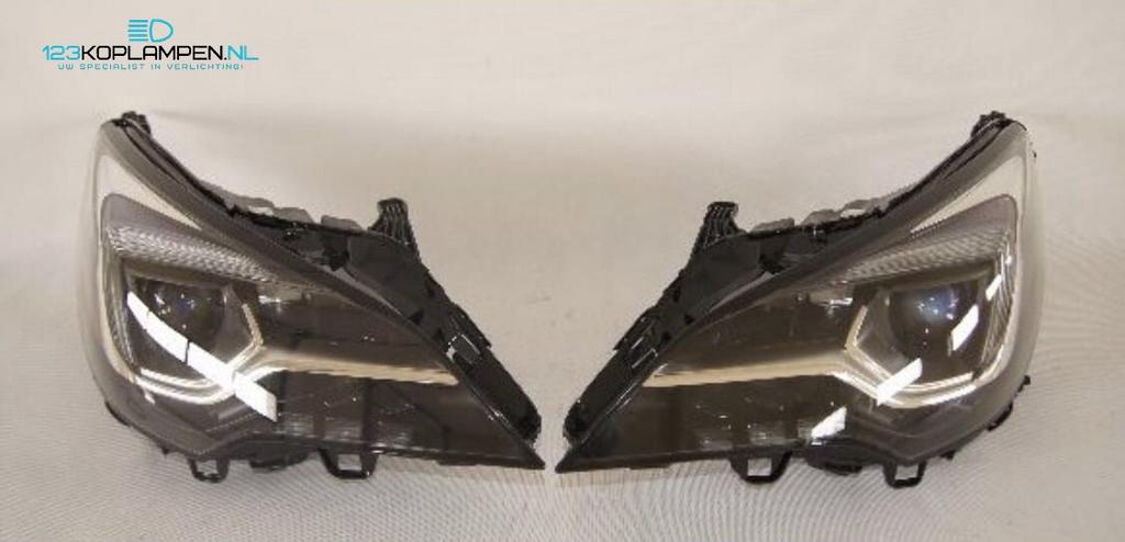 Opel Astra V Full Led Koplamp rechts links, Gebruikt, -, -, Opel