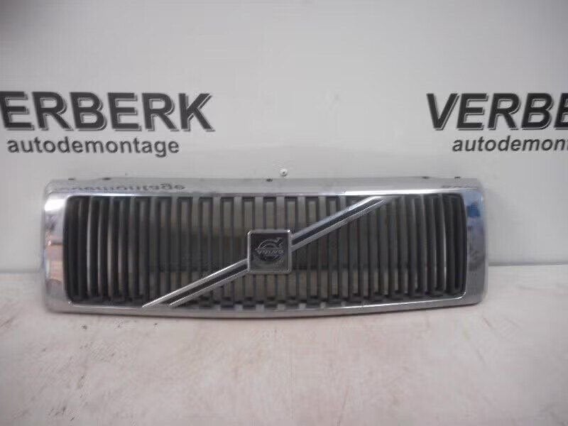 GRILLE Volvo 440 (01-1988/12-1996), Auto-onderdelen, Gebruikt, Info@volvocars.com, Ophalen of Verzenden, Volvo