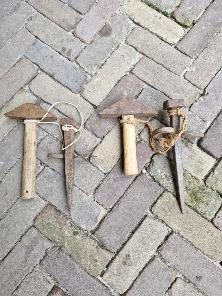 2 stuks antieke haarspit en een haarhamer, Antiek en Kunst, Antiek | Gereedschap en Instrumenten, Ophalen