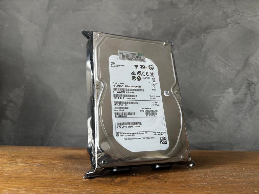 2TB HP Enterprise SATA Harde Schijf (1 Beschikbaar), Computers en Software, Harde schijven, Gebruikt, Desktop, Intern, HDD, SATA