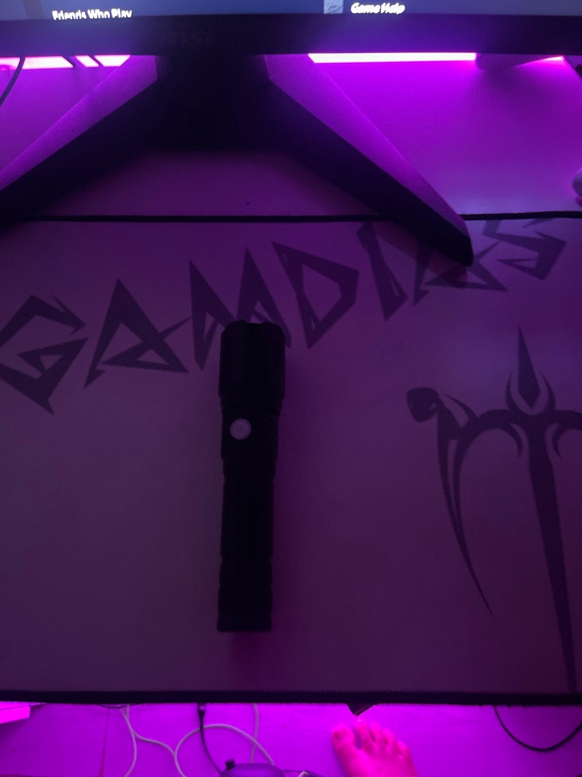 Krachtige LED Zaklamp - Ideaal voor Buiten en Noodgevallen, Ophalen of Verzenden, Gebruikt, Batterij