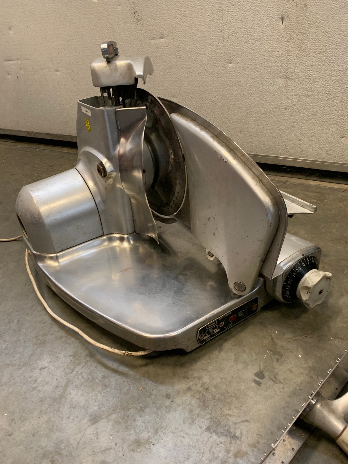 Berkel 834 snijmachine voor revisie / opknapper / onderdelen, Ophalen, Gebruikt