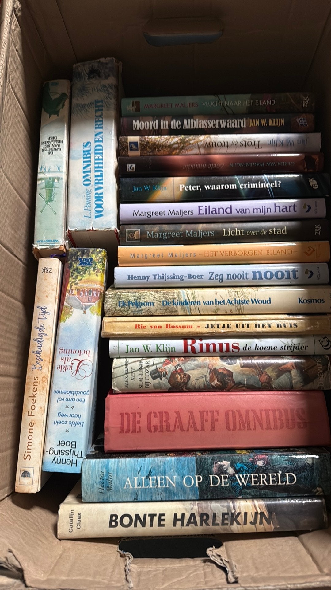Partij boeken streekromans, Ophalen of Verzenden, Gelezen, Verschillende onderwerpen