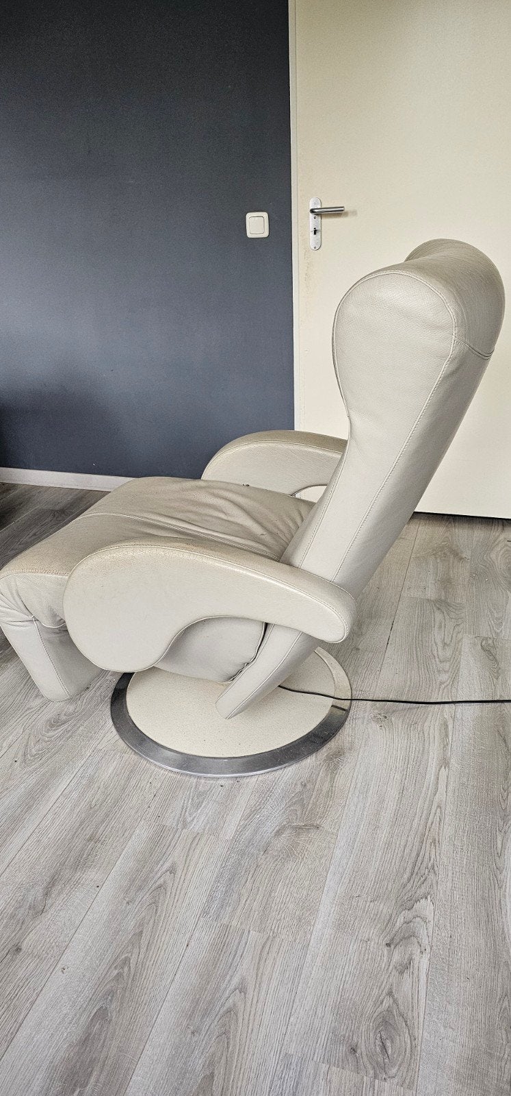 Leren Leolux RELAX stoel elektrisch bediening, Ophalen, Gebruikt, Bruin, Eén